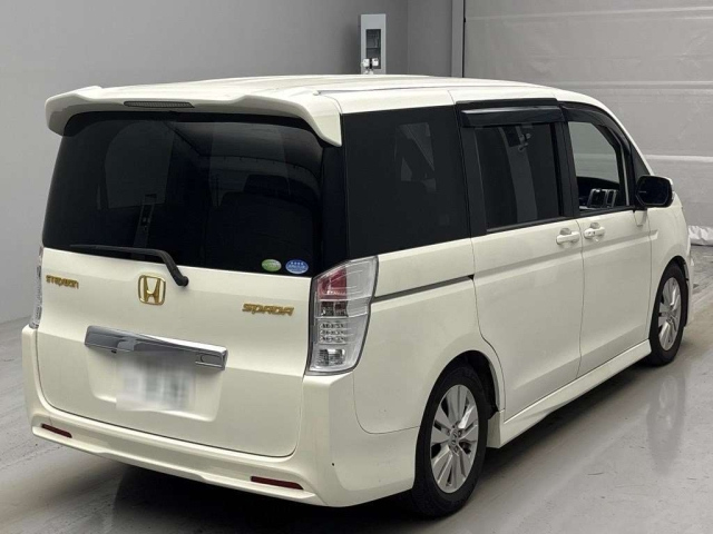 HONDA STEP WAGON 2010