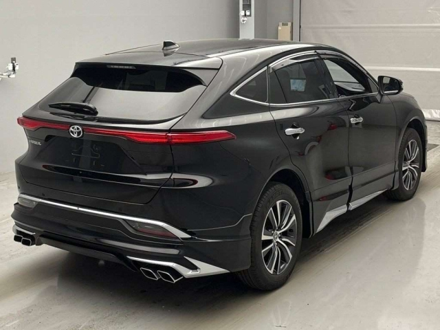 TOYOTA HARRIER 2021