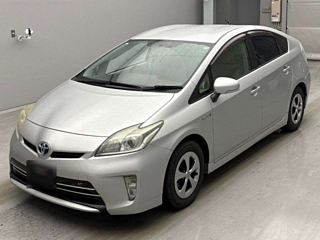 TOYOTA PRIUS 2013