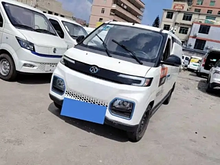 Заказать BAIC CHANGHE 北汽EV5