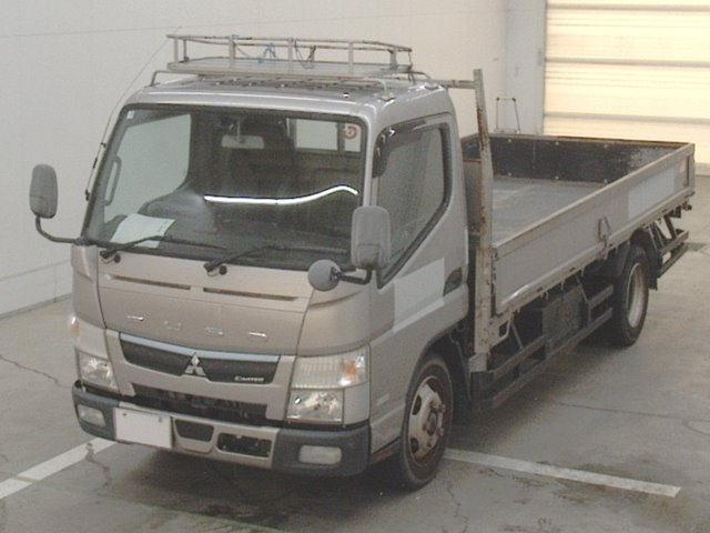 MITSUBISHI CANTER 2019