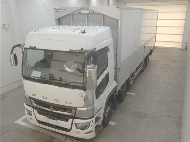 MITSUBISHI FUSO TRUCK 2020