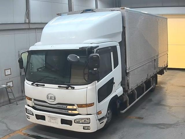 NISSAN CONDOR 2016