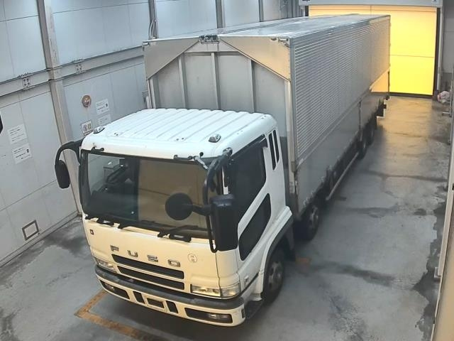 MITSUBISHI FUSO TRUCK 2006