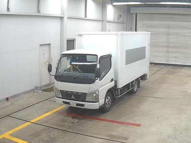 MITSUBISHI CANTER 2010