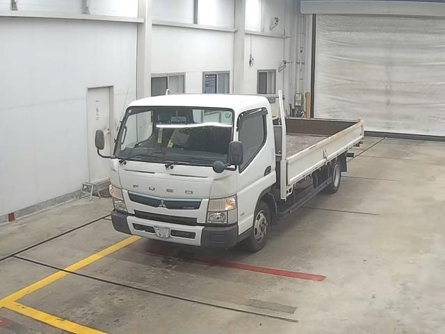 MITSUBISHI CANTER 2018