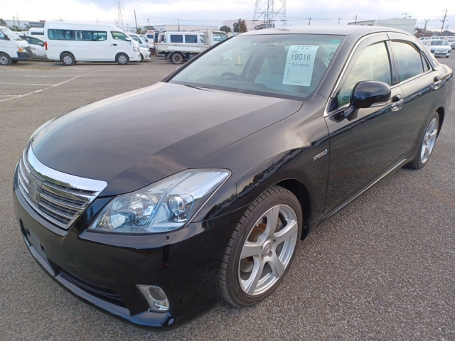 TOYOTA CROWN 2011