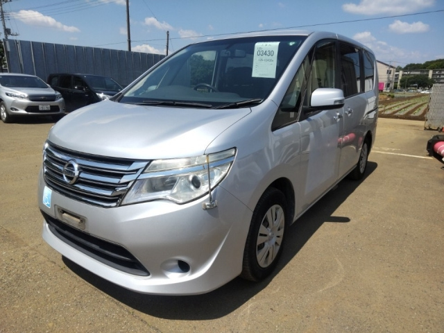 NISSAN SERENA 2015