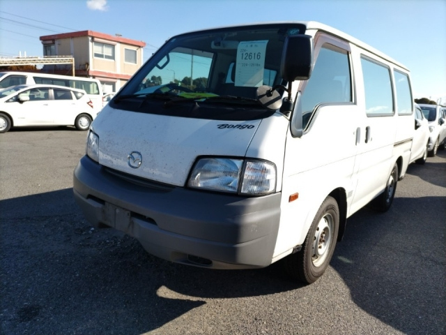 MAZDA BONGO VAN 2013