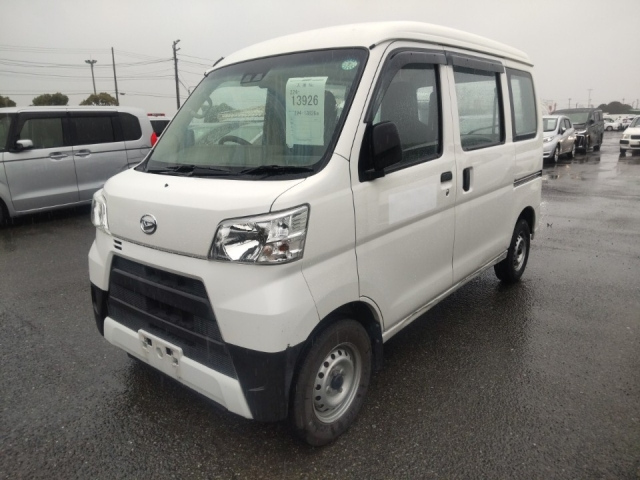 DAIHATSU HIJET VAN 2019