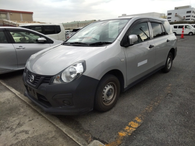 NISSAN AD 2020