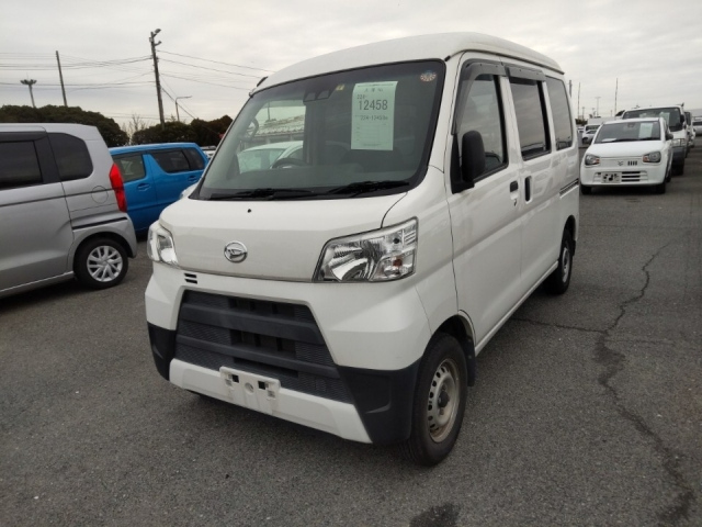 DAIHATSU HIJET VAN 2019