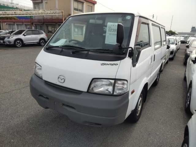 MAZDA BONGO VAN 2013