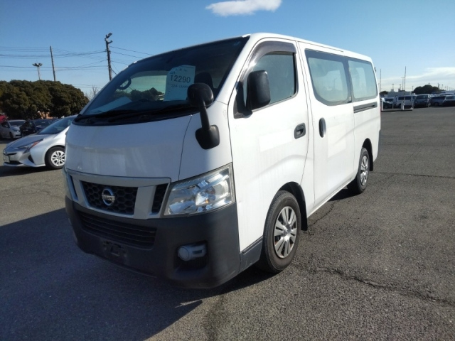 NISSAN CARAVAN VAN 2017
