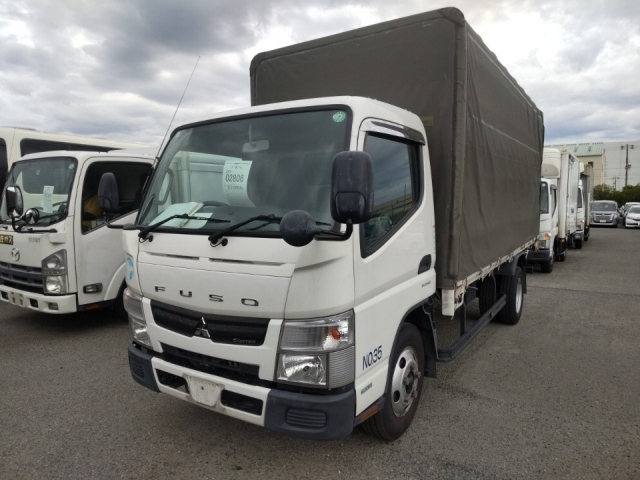 MITSUBISHI CANTER 2015