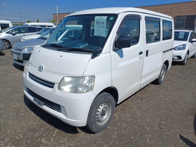 TOYOTA LITE ACE VAN 2012