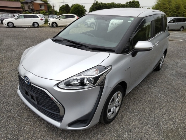 TOYOTA SIENTA 2020