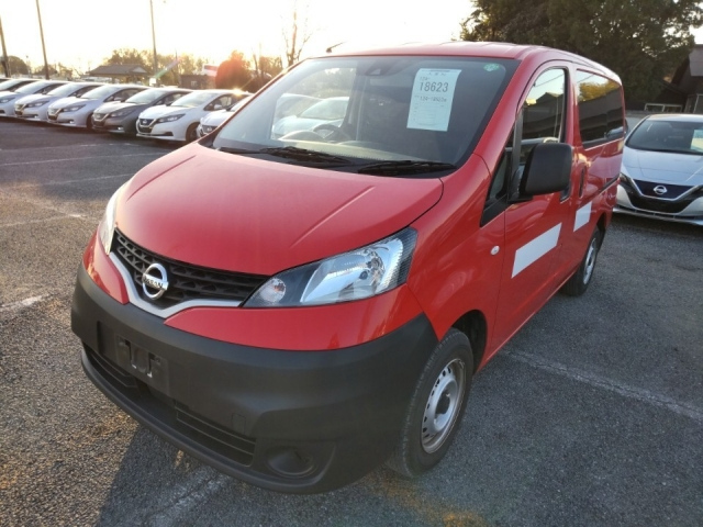 NISSAN NV200 2020