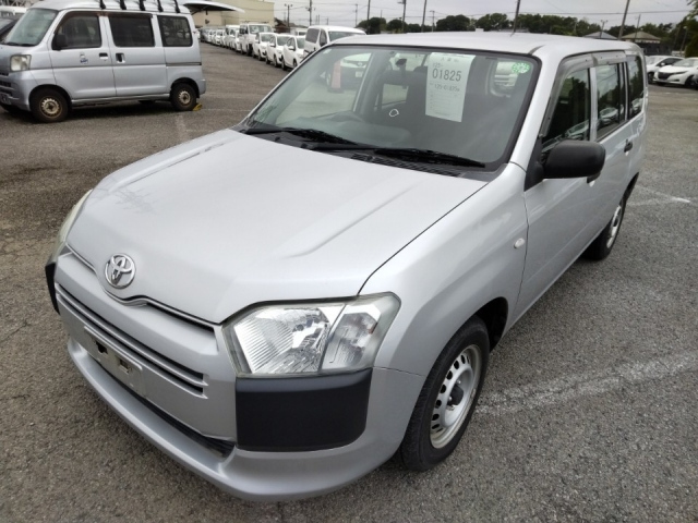 TOYOTA PROBOX 2018