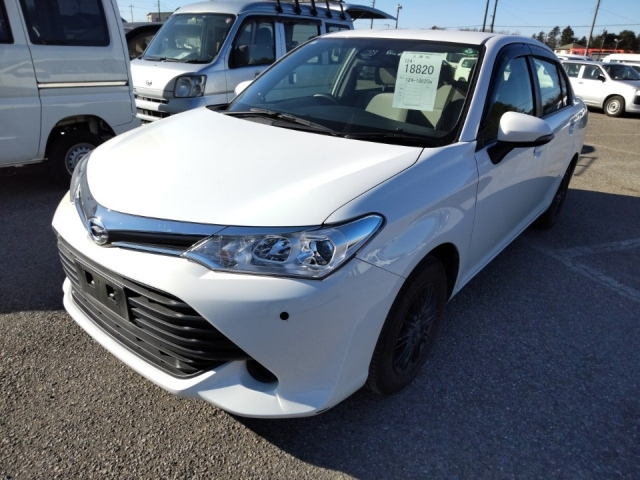 TOYOTA COROLLA AXIO 2015