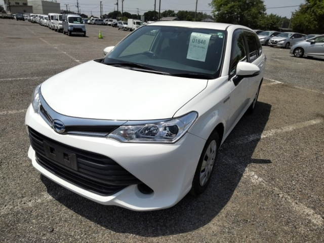 TOYOTA COROLLA FIELDER 2015