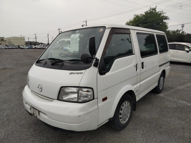 MAZDA BONGO VAN