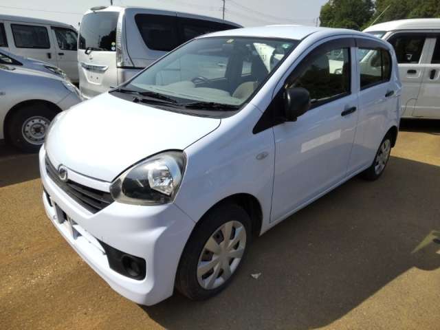 DAIHATSU MIRA E S 2016