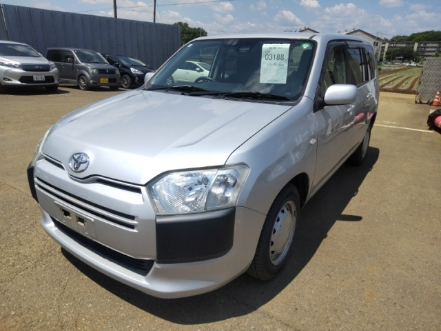TOYOTA PROBOX 2017