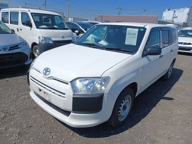 TOYOTA SUCCEED 2020