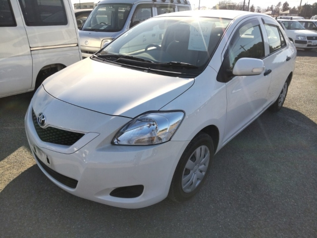 TOYOTA BELTA 2011