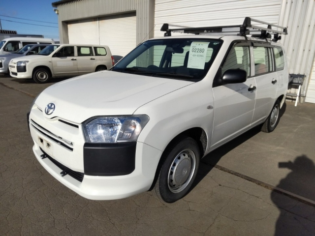 TOYOTA PROBOX 2019