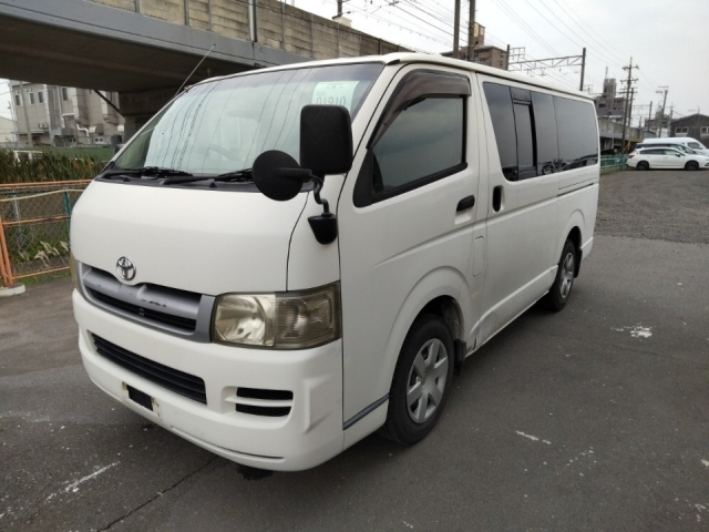 TOYOTA HIACE VAN 2005