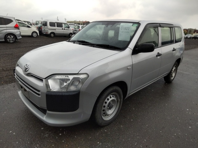 TOYOTA PROBOX 2018