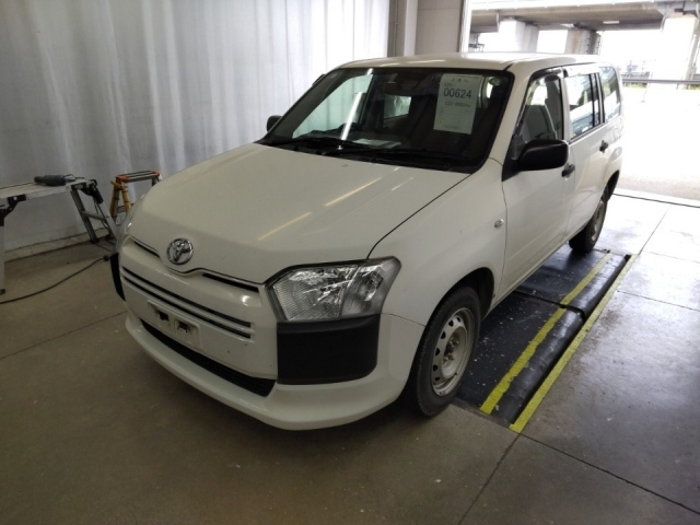 TOYOTA PROBOX 2017