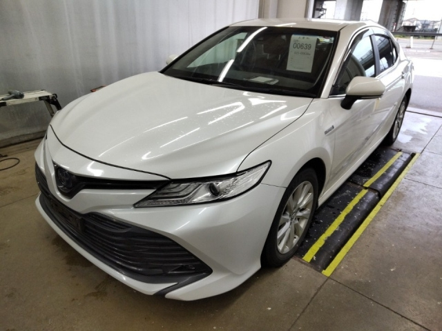 TOYOTA CAMRY