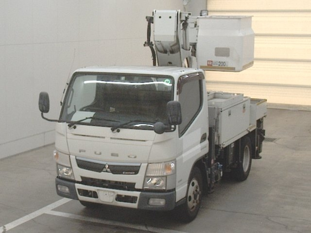 MITSUBISHI CANTER 2017