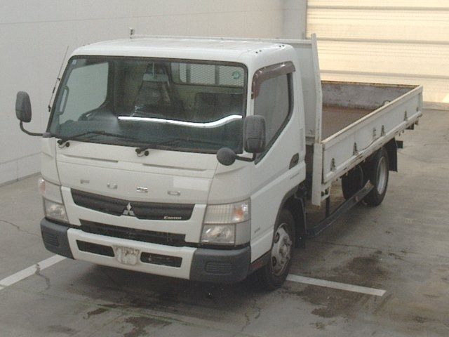 MITSUBISHI CANTER 2016