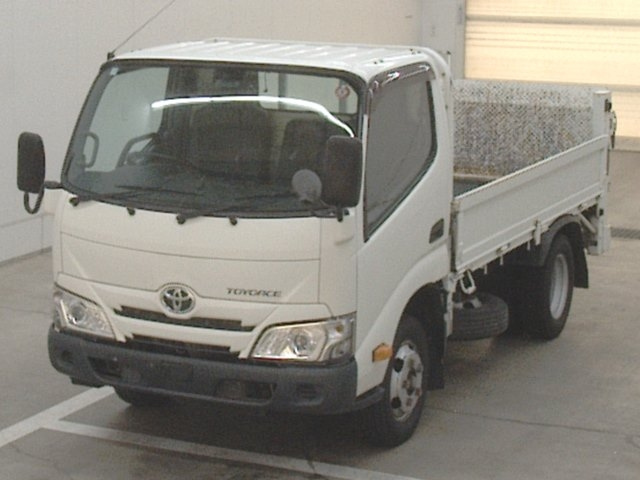 TOYOTA TOYOACE 2019