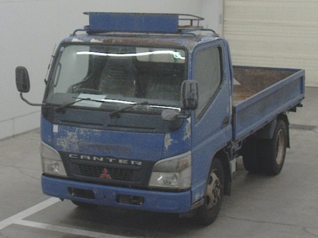 MITSUBISHI CANTER 2006