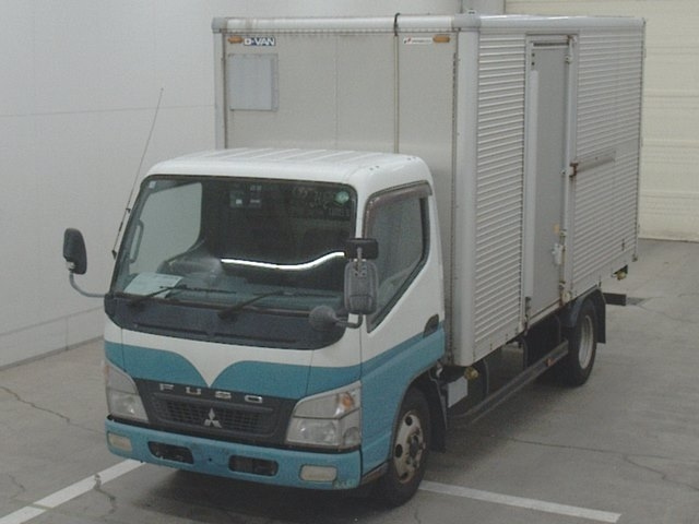 MITSUBISHI CANTER 2009