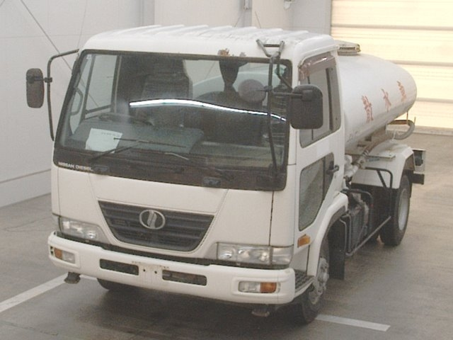 NISSAN CONDOR 2005