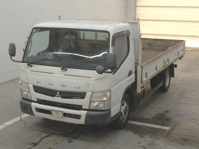 MITSUBISHI CANTER 2015