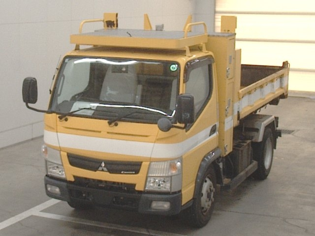 MITSUBISHI CANTER 2018