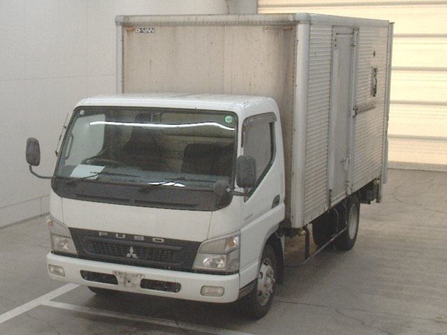 MITSUBISHI CANTER 2009