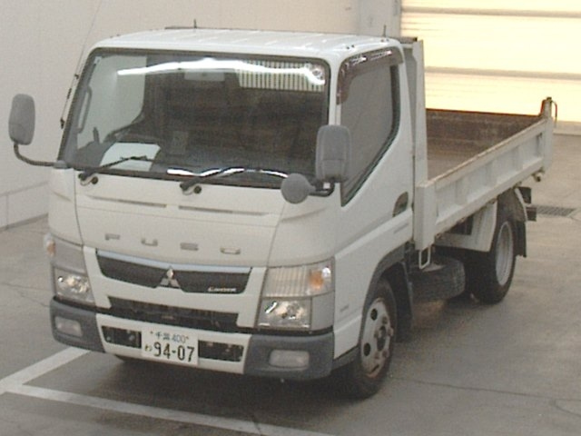 MITSUBISHI CANTER 2019