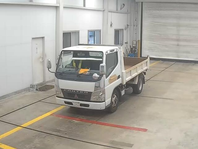 MITSUBISHI CANTER 2005