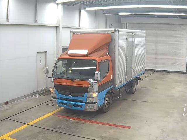 MITSUBISHI CANTER 2011