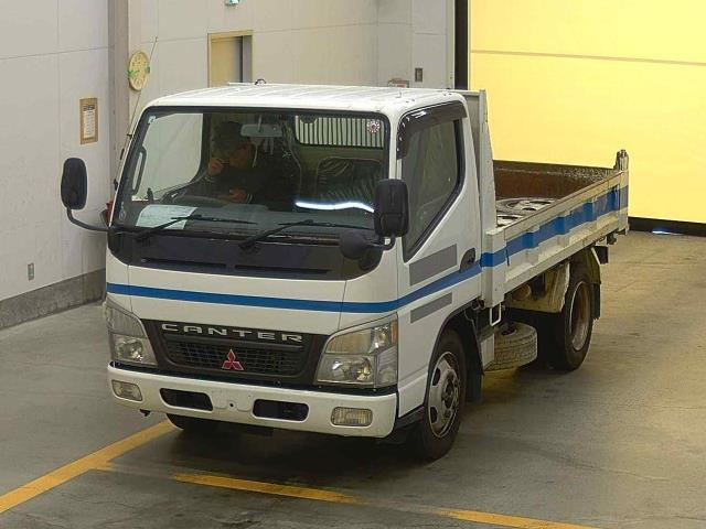 MITSUBISHI CANTER 2005