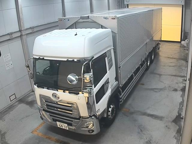 NISSAN UD SERIES 2019