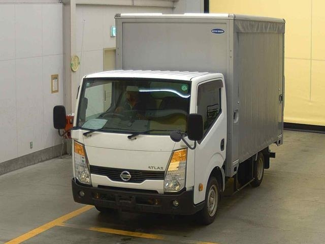 NISSAN ATLAS 2016
